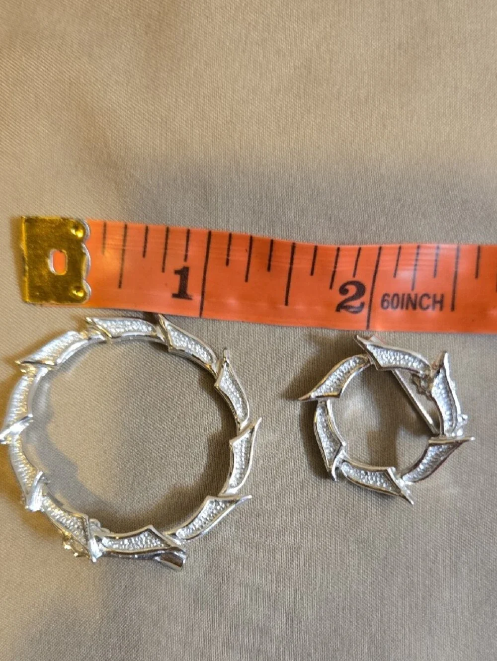 Set Of Two Silver-Tone Wreath Brooches